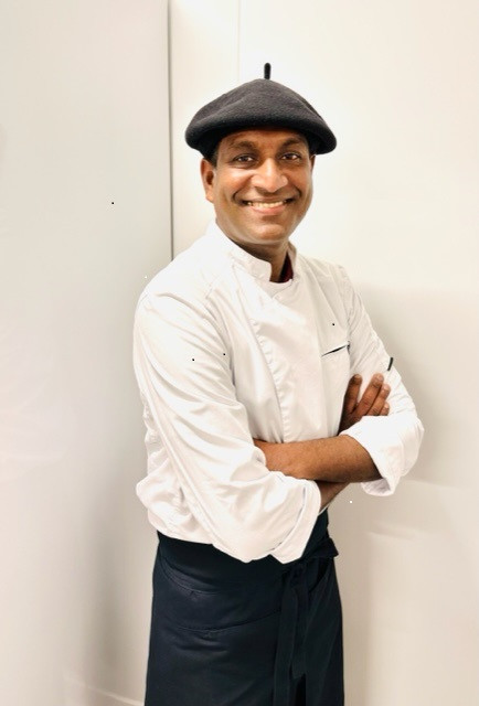 Portrait de Chaminda, équipe Labo M Traiteur