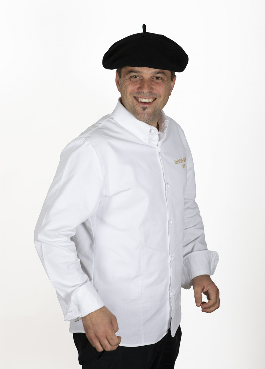 JB, de l'équipe Labo M Traiteur